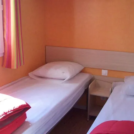 Mobil-home - 8 Pers. - Api-1-52-2219 Kamp alanı Vairé